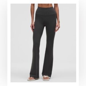 NWT Lululemon Groove Nulu Super-High-Rise Flared Pant *Regular